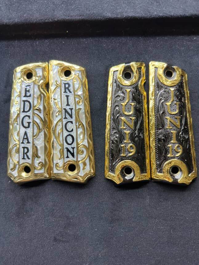 Pago final para cachas especiales - Western Buckles