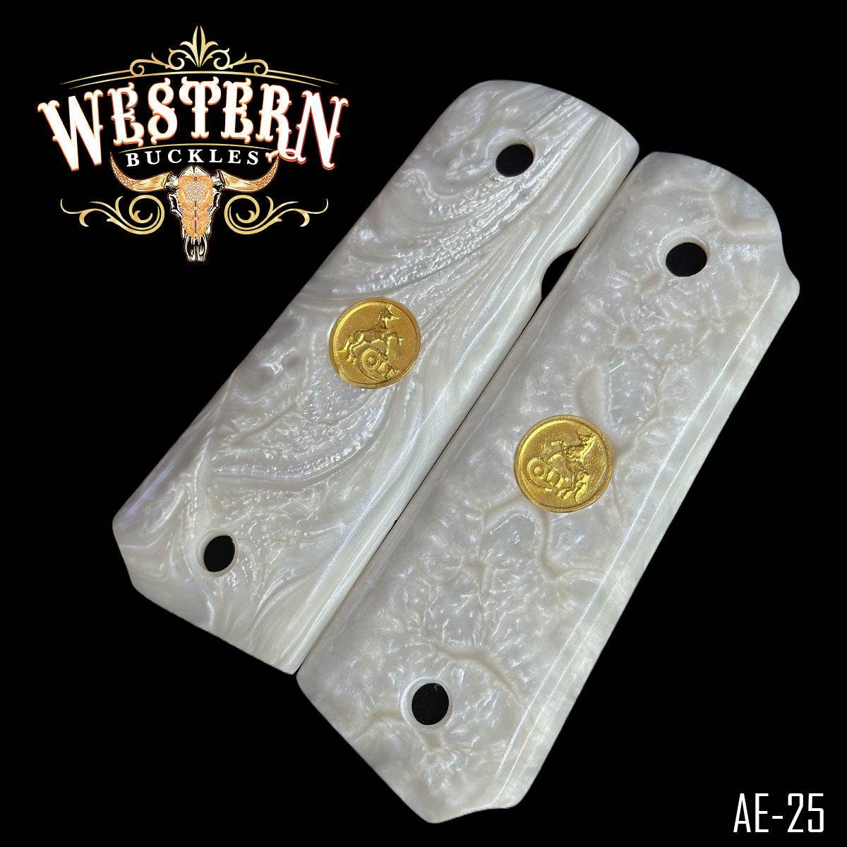 Cachas Colt 1911 Grips De Resina Blanca Con Medallon V2 - Western Buckles