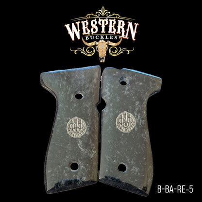 Cacha Beretta 92fs Resina Artesanal Color negro con plata