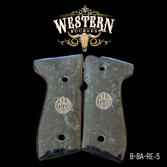 Cacha Beretta 92fs Resina Artesanal Color negro con plata